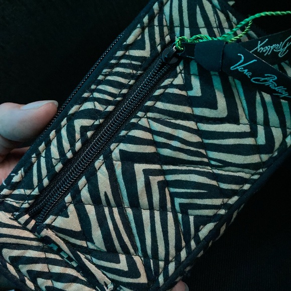 Vera bradley wallet - Picture 4 of 5